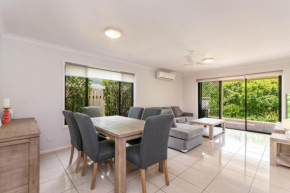 Paws On Pippi - Beautiful, Pet friendly home